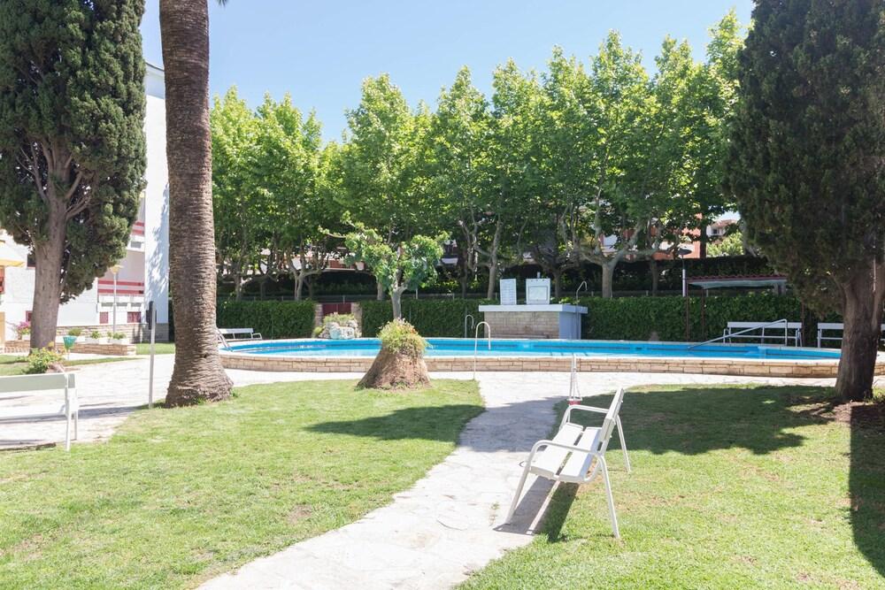 Apartamentos Corcega Palmyra Salou Esterno foto